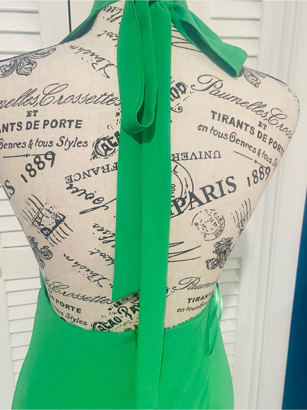 Runaway Green Cowl Halter Maxi Dress - Picture 6 of 8